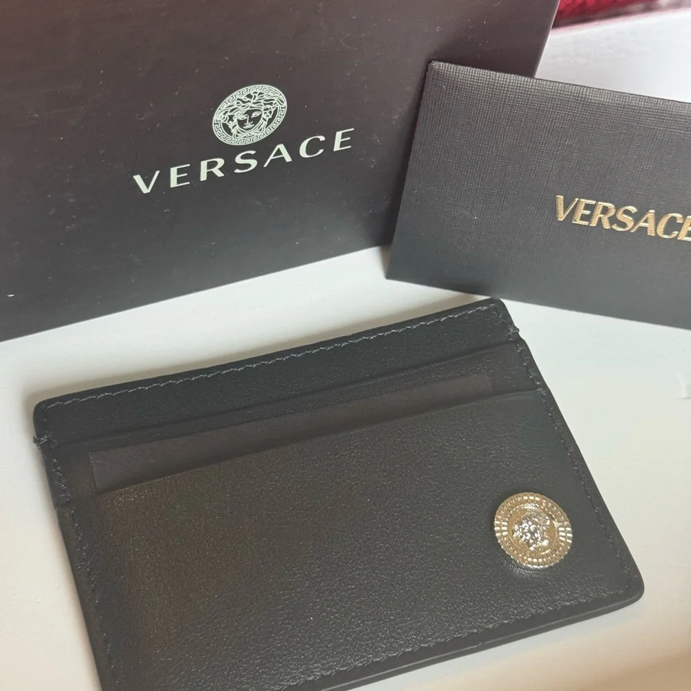 Versace Black Leather Card Holder. NWT. Box.